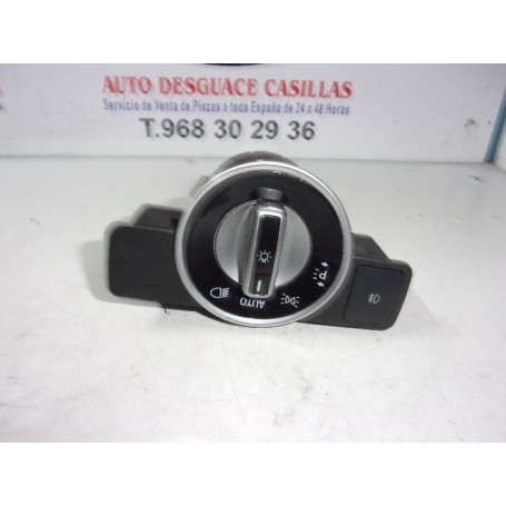Llave de Luces  Mercedes Cla W117 Año 2016